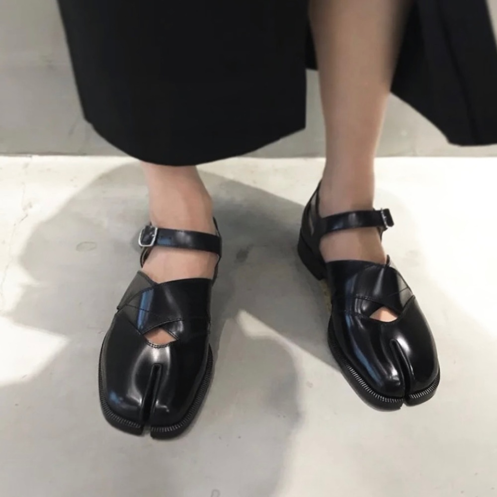 Maison Margiela Tabi leather sandals